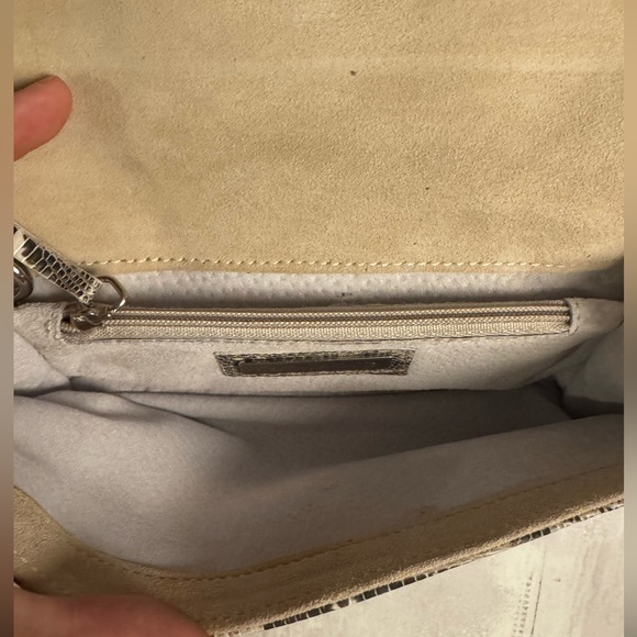 Daniella Ortiz Shoulder Bag - Picture 4 of 4